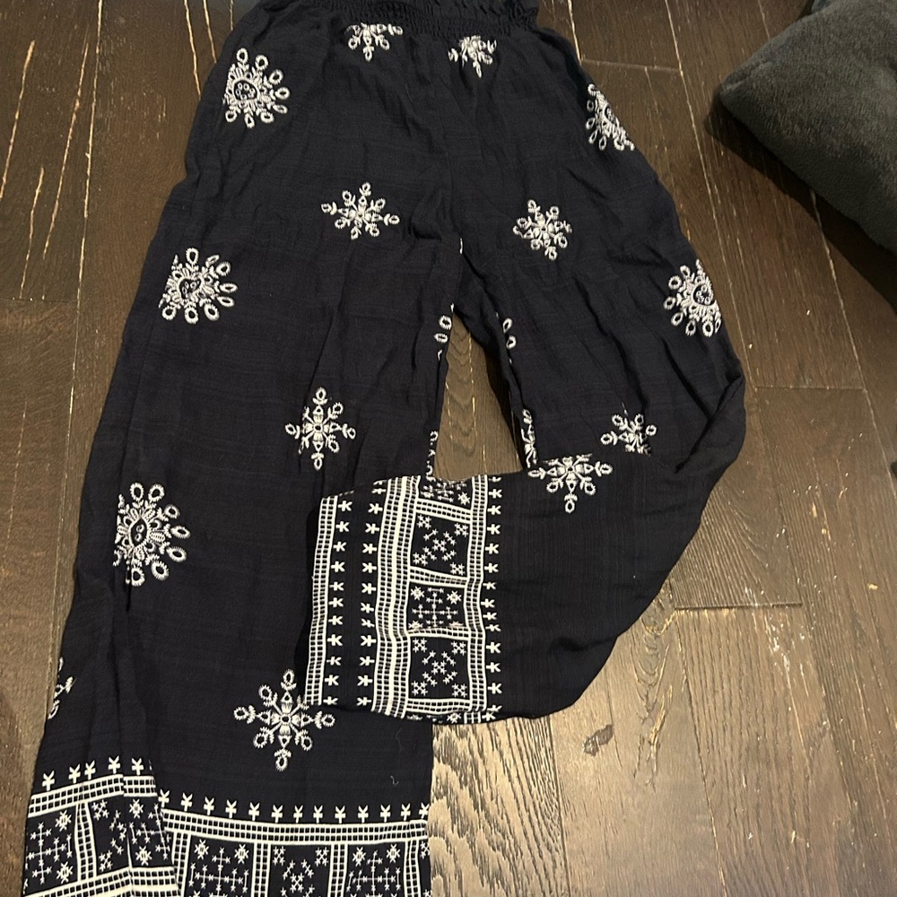 Black and White Patterned Pants